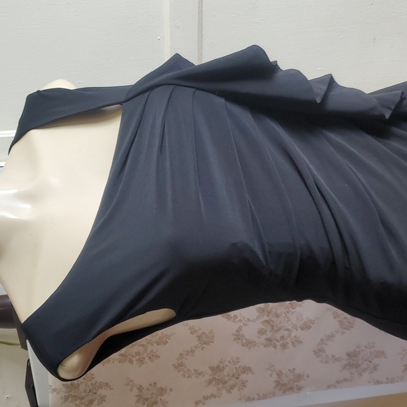 Suzi Chin for Maggy Boutique Dressy Black Dress with Ruching and Ruffles Size 6 - Picture 4 of 13